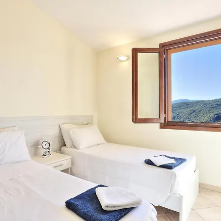 Guinness Paradise By Domusaway Holiday home